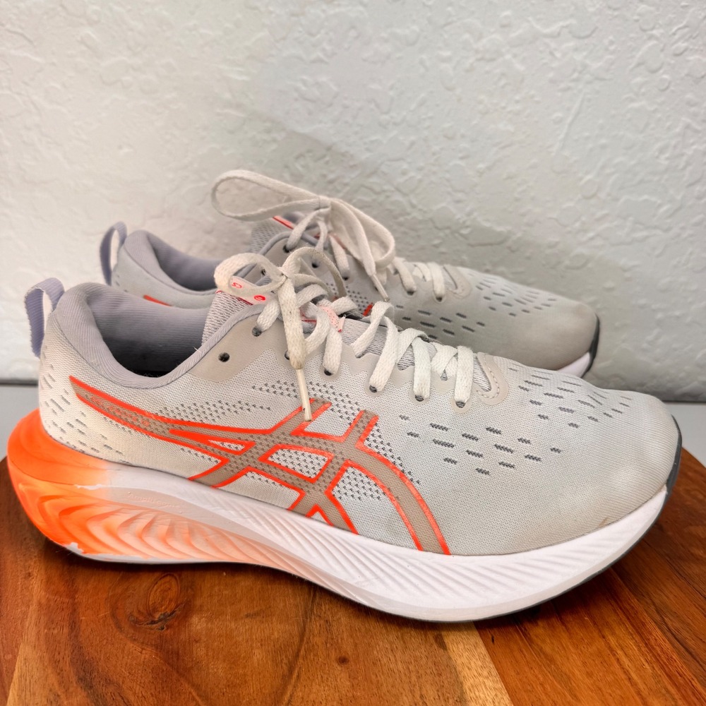 ASICS Gel-Cumulus 24 Womens 9.5 Grey Orange Running Shoes 1012B448